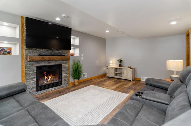 3587 MIGHTY OAK TRAIL, Green Bay, WI 54313