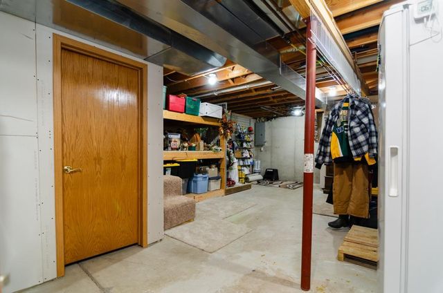 3587 MIGHTY OAK TRAIL, Green Bay, WI 54313