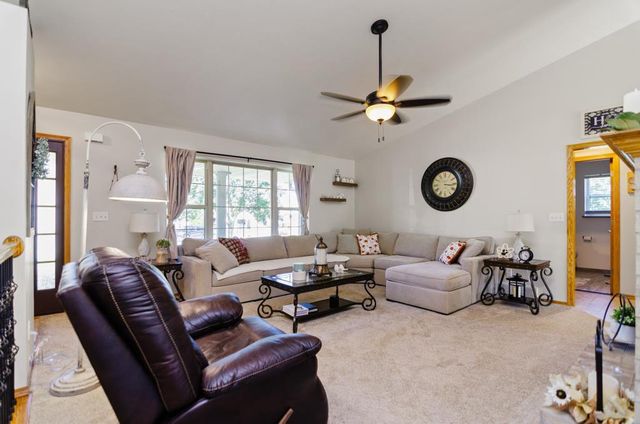 3587 MIGHTY OAK TRAIL, Green Bay, WI 54313