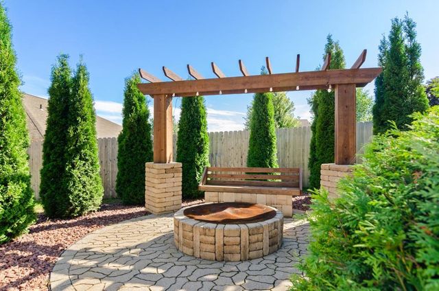 3587 MIGHTY OAK TRAIL, Green Bay, WI 54313