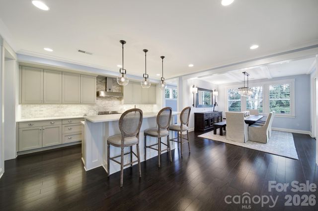 8912 Blakeney Drive, Charlotte, NC 28277