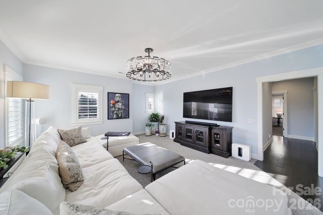 8912 Blakeney Drive, Charlotte, NC 28277