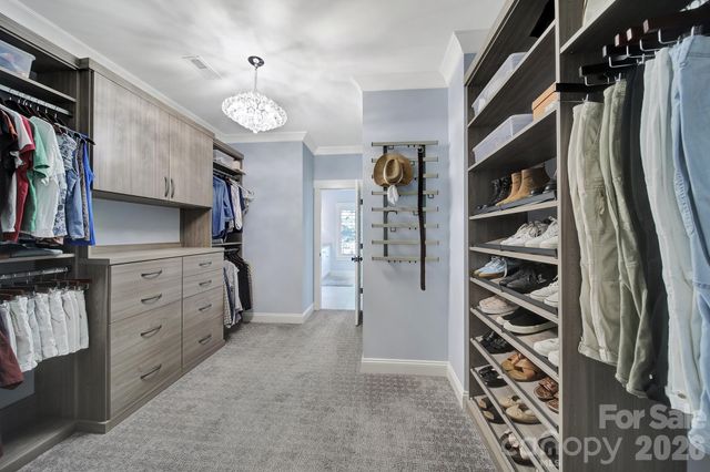 8912 Blakeney Drive, Charlotte, NC 28277