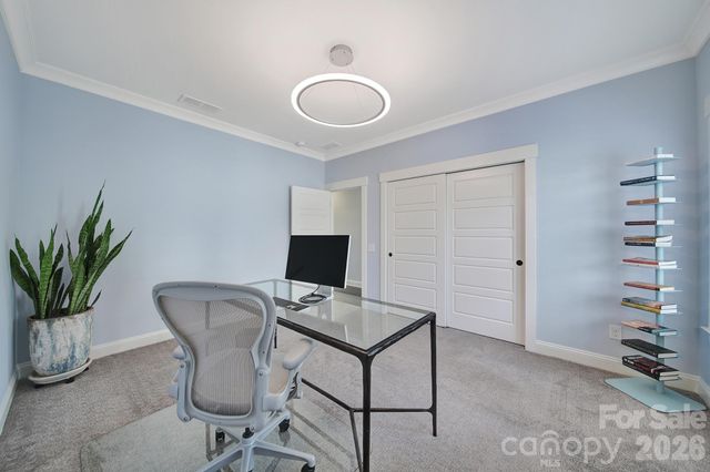 8912 Blakeney Drive, Charlotte, NC 28277