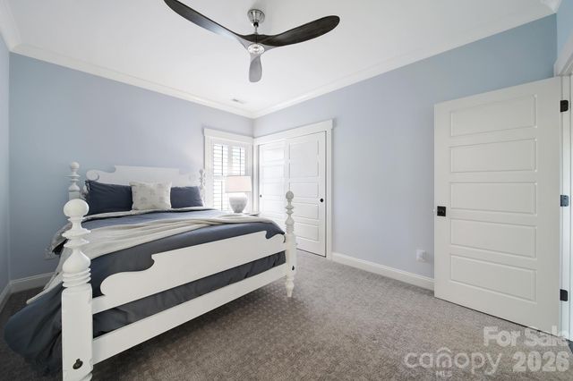 8912 Blakeney Drive, Charlotte, NC 28277