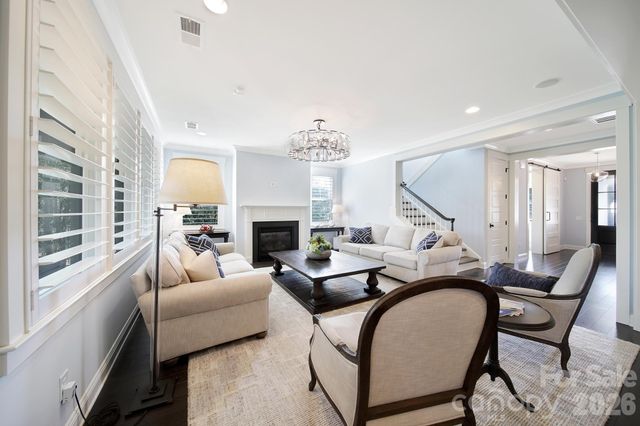 8912 Blakeney Drive, Charlotte, NC 28277