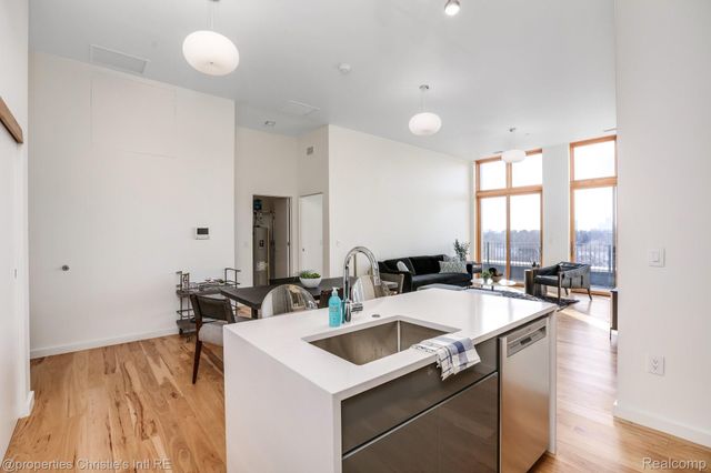 1454 TOWNSEND Street 405, Detroit, MI 48214