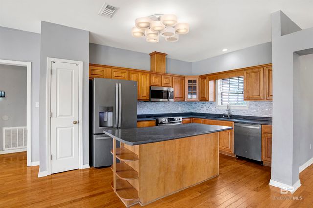 19047 Riverbend Loop, Foley, AL 36535