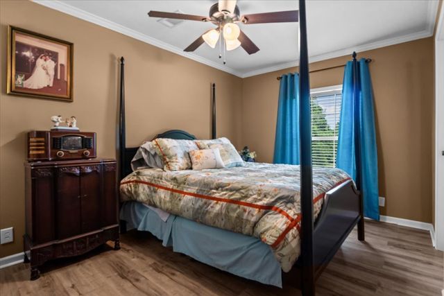 254 Shiloh Hollow Rd, Erin, TN 37061