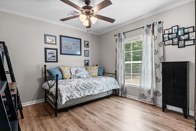 254 Shiloh Hollow Rd, Erin, TN 37061