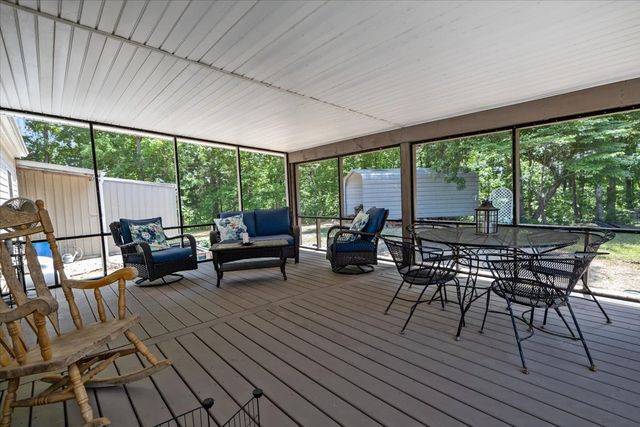 254 Shiloh Hollow Rd, Erin, TN 37061