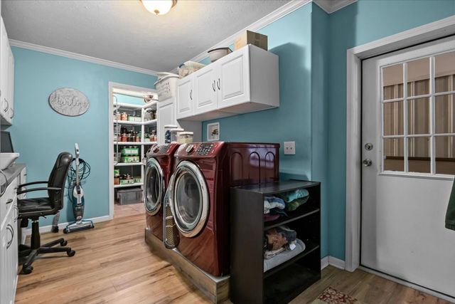 254 Shiloh Hollow Rd, Erin, TN 37061