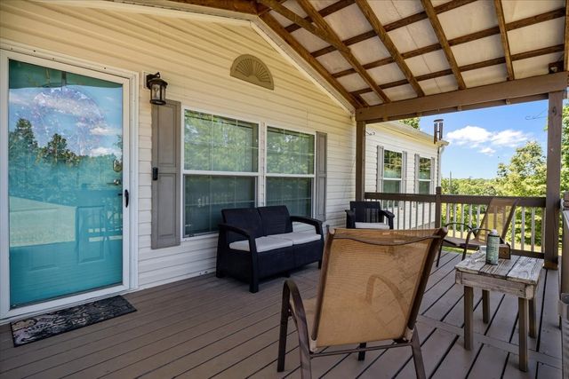254 Shiloh Hollow Rd, Erin, TN 37061