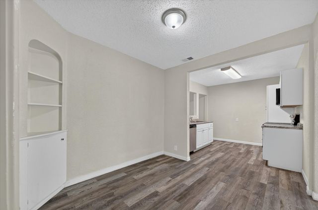 2334 Kathleen Avenue, Dallas, TX 75216