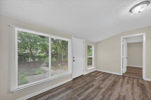 2334 Kathleen Avenue, Dallas, TX 75216