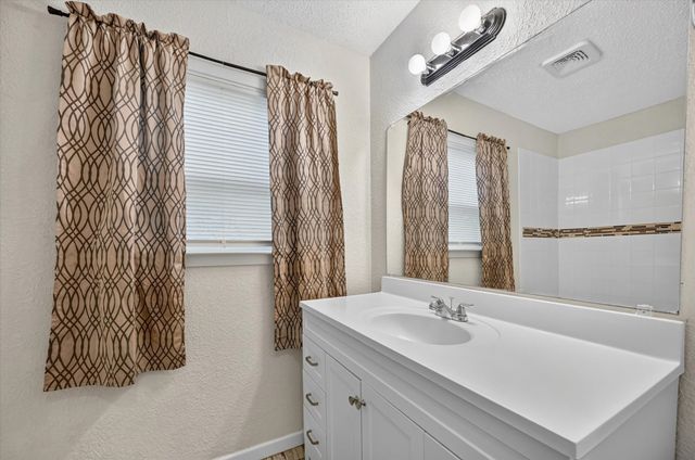 2334 Kathleen Avenue, Dallas, TX 75216
