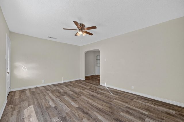 2334 Kathleen Avenue, Dallas, TX 75216