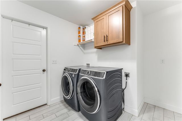 417 NW 62nd Avenue, Bentonville, AR 72713