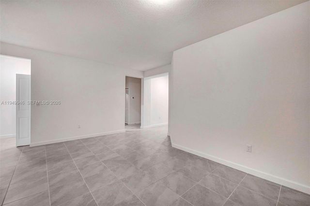 13405 SW 285th St, Homestead, FL 33033