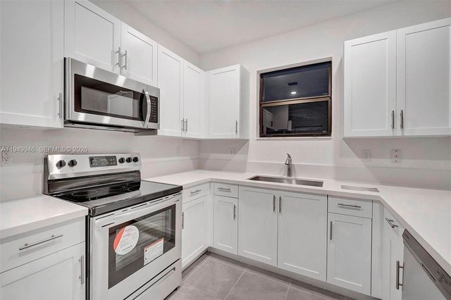 13405 SW 285th St, Homestead, FL 33033