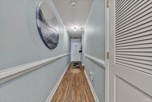 1273 Graves Harbor Trail 312, Huddleston, VA 24104