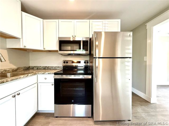 315 Vest Road, Henryville, IN 47126