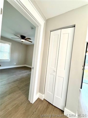 315 Vest Road, Henryville, IN 47126