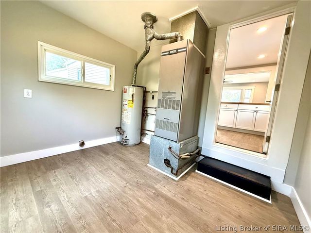315 Vest Road, Henryville, IN 47126