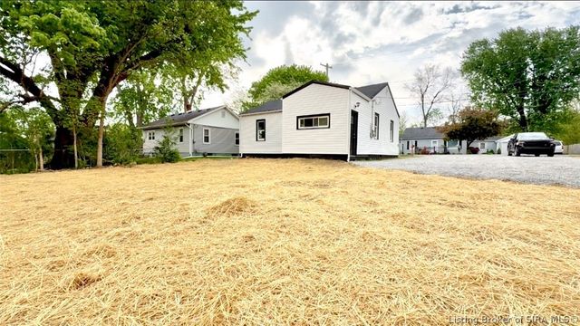 315 Vest Road, Henryville, IN 47126