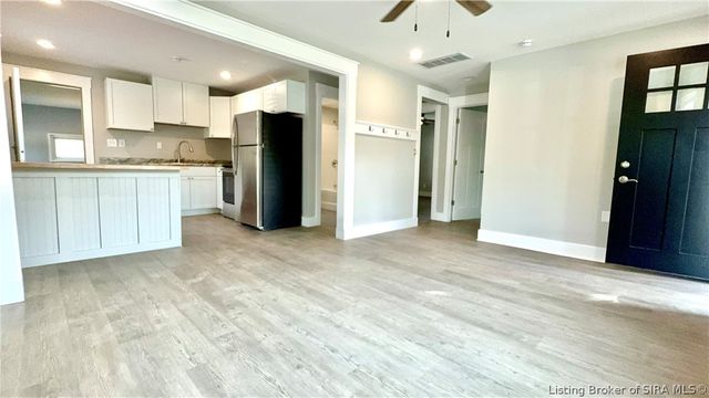 315 Vest Road, Henryville, IN 47126