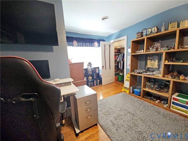 617 Mansion Dr, Hopewell, VA 23060