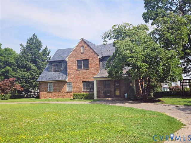 617 Mansion Dr, Hopewell, VA 23060