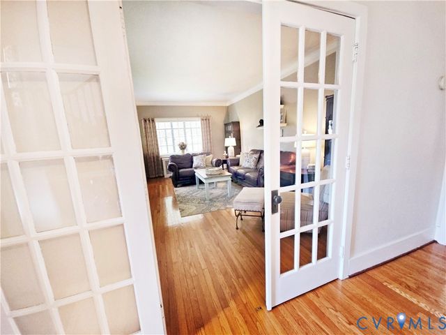 617 Mansion Dr, Hopewell, VA 23060