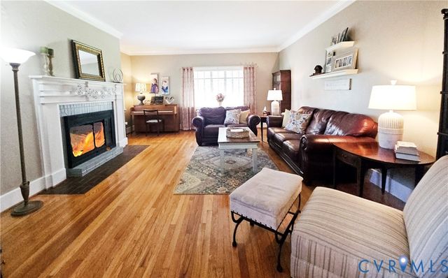 617 Mansion Dr, Hopewell, VA 23060