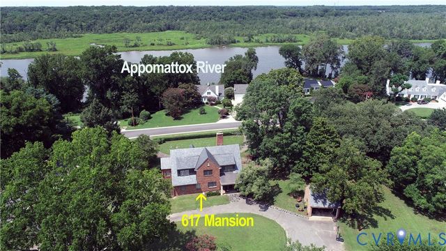 617 Mansion Dr, Hopewell, VA 23060