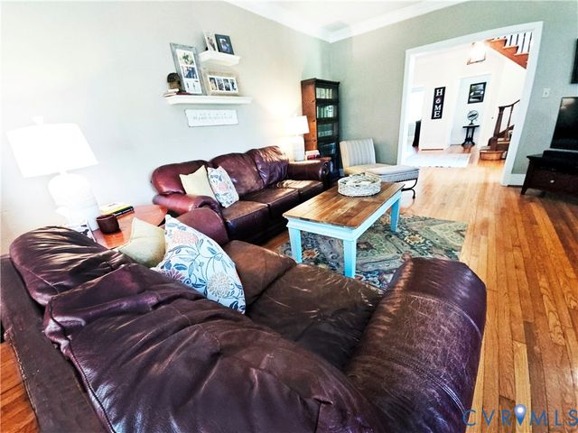 617 Mansion Dr, Hopewell, VA 23060