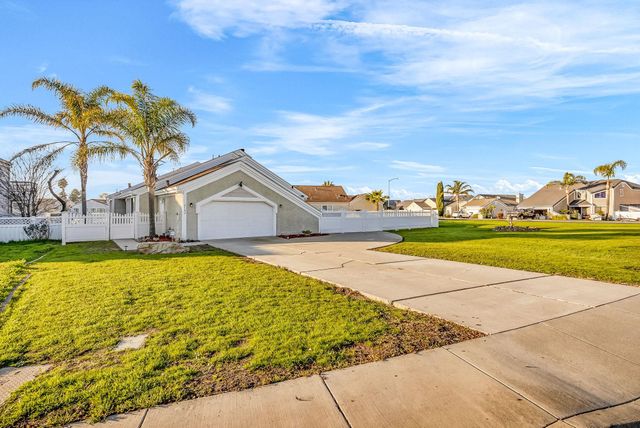 2102 Portside Court, Discovery Bay, CA 94509