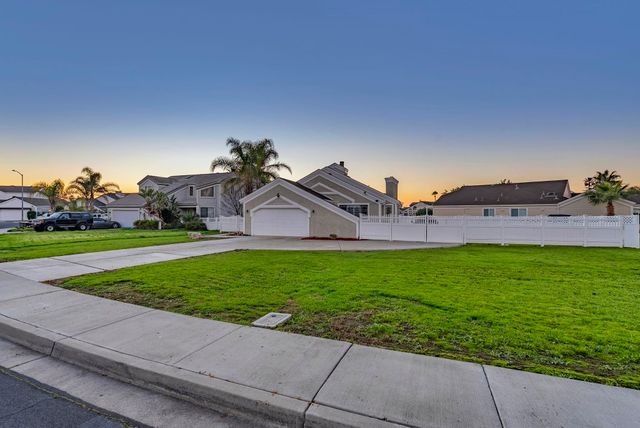 2102 Portside Court, Discovery Bay, CA 94509