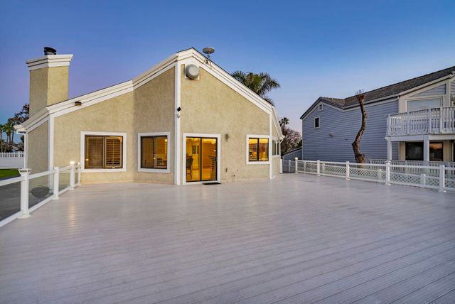 2102 Portside Court, Discovery Bay, CA 94509