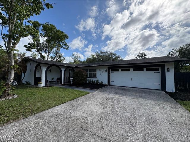 1203 USTLER ROAD, Apopka, FL 32712