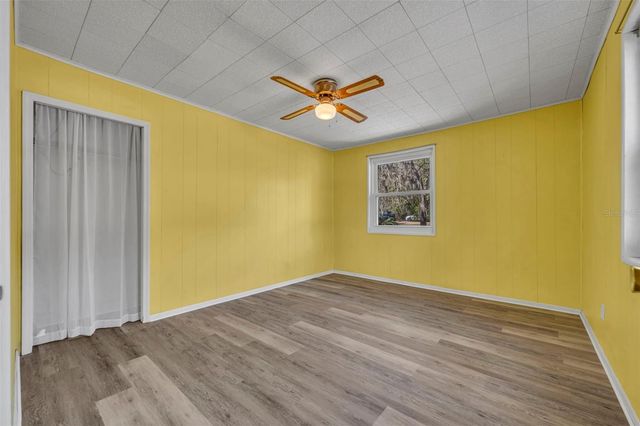 9043 SE 180TH AVE, Ocklawaha, FL 32179