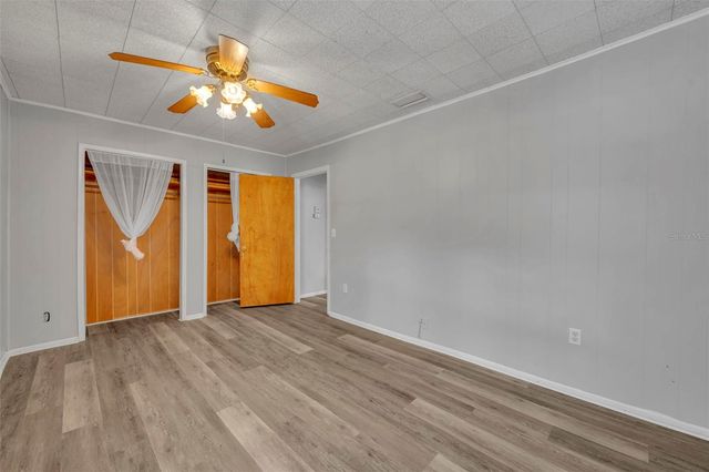 9043 SE 180TH AVE, Ocklawaha, FL 32179