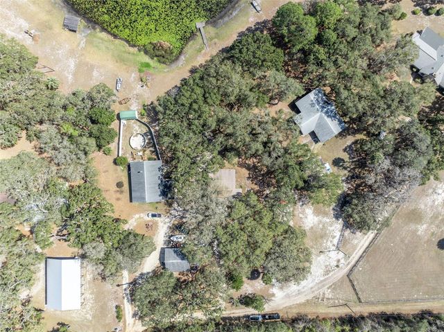 9043 SE 180TH AVE, Ocklawaha, FL 32179