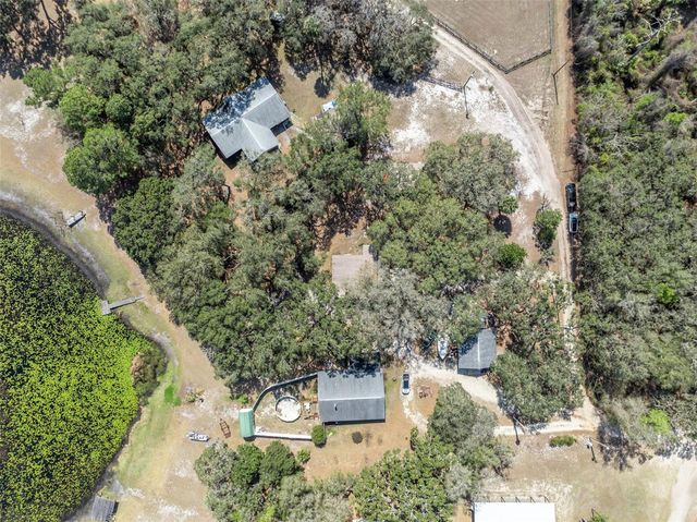 9043 SE 180TH AVE, Ocklawaha, FL 32179