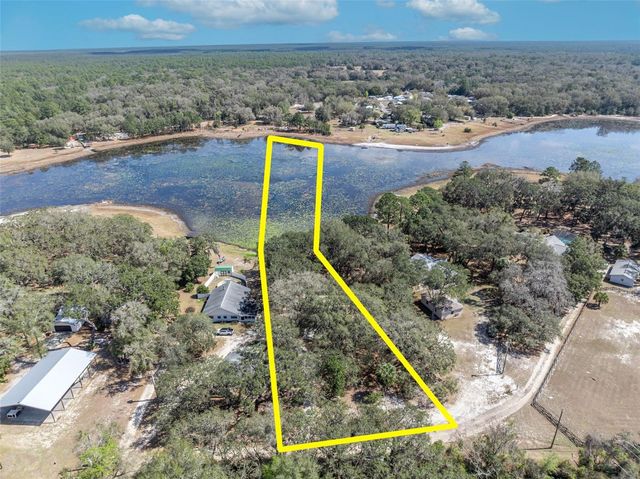 9043 SE 180TH AVE, Ocklawaha, FL 32179