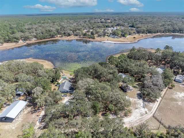 9043 SE 180TH AVE, Ocklawaha, FL 32179