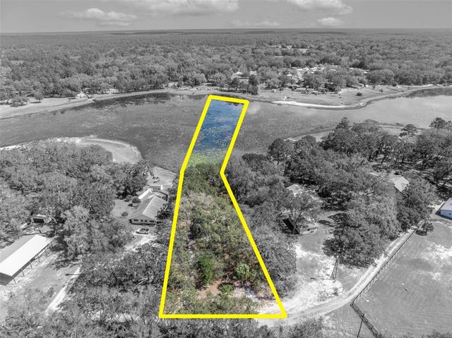 9043 SE 180TH AVE, Ocklawaha, FL 32179