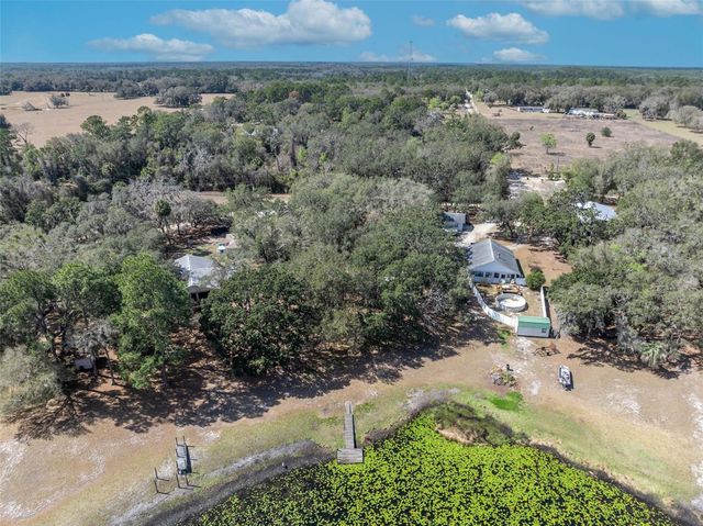 9043 SE 180TH AVE, Ocklawaha, FL 32179