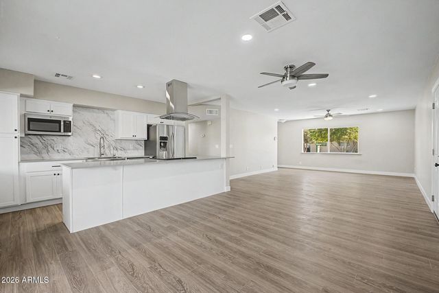 416 W IVANHOE Place, Chandler, AZ 85225