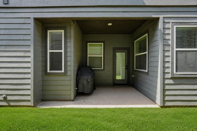 15155 Parkland Canyon Drive, Cypress, TX 77433